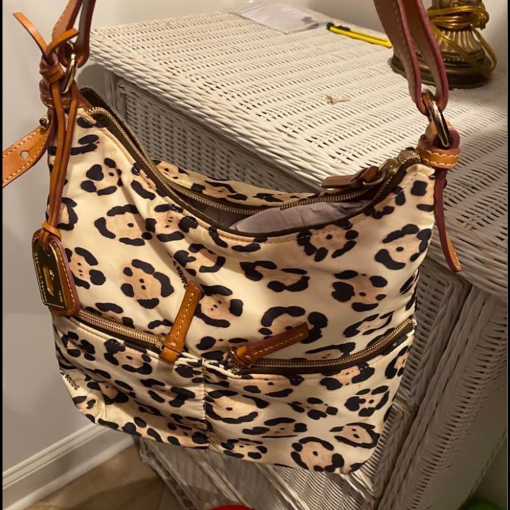 Dooney & Bourke